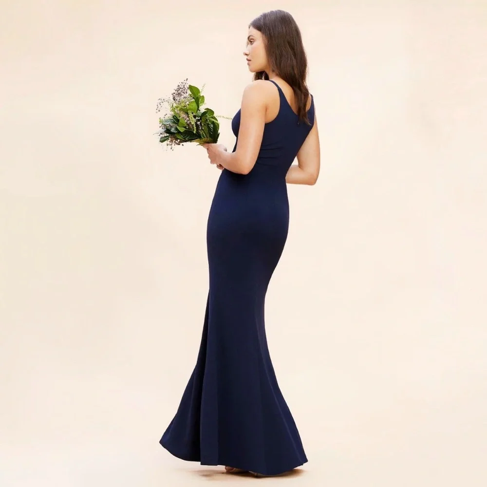 Dress The Population NWT ‘Iris’ V-Neck Side Slit Gown in ‘Midnight Blue’ Size XS - Picture 4 of 16